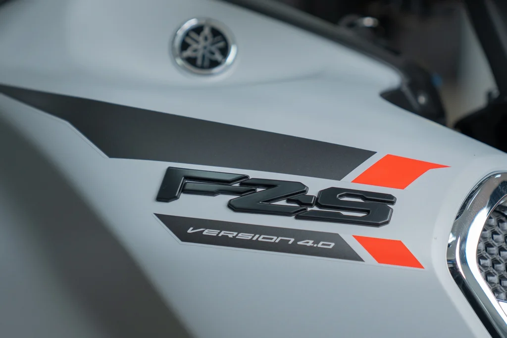 fz s v4