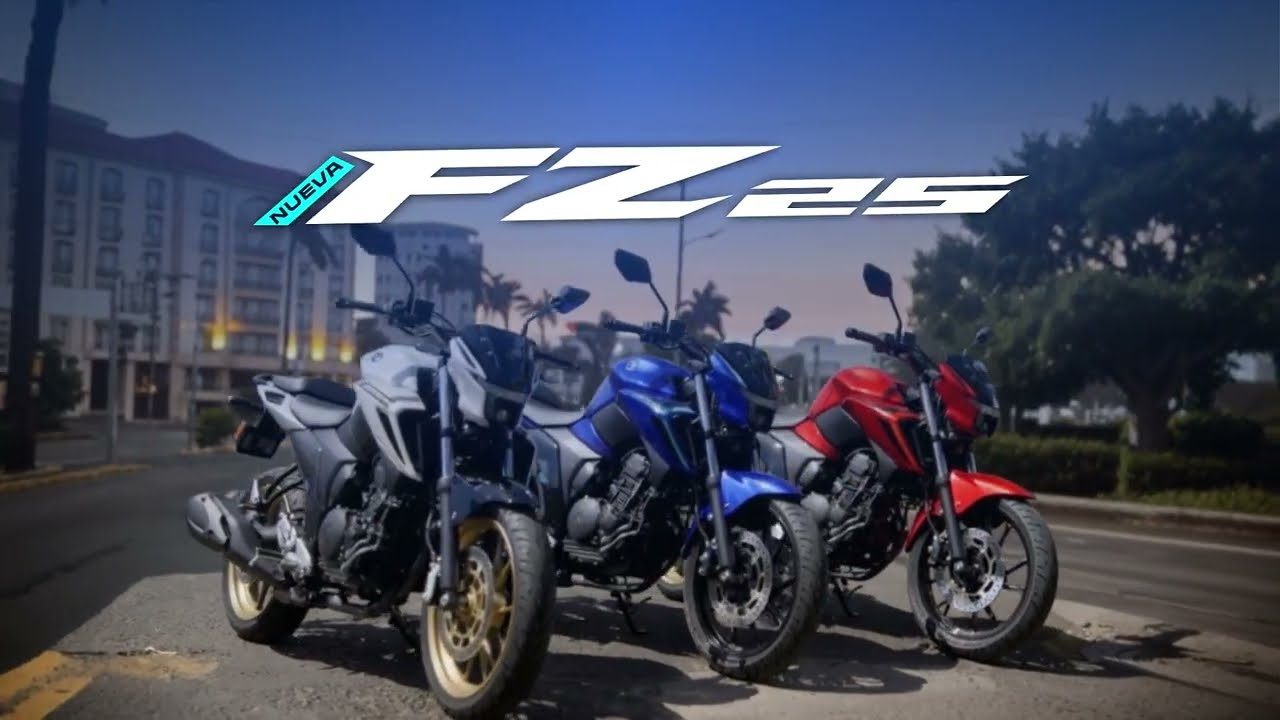 Cuadro del video oficial: motociclista en una Yamaha por una carretera nicaragüense